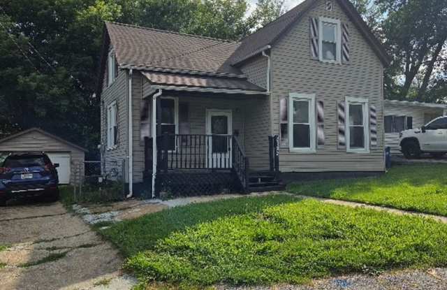 Charming 3BR House in Saint Louis photos photos