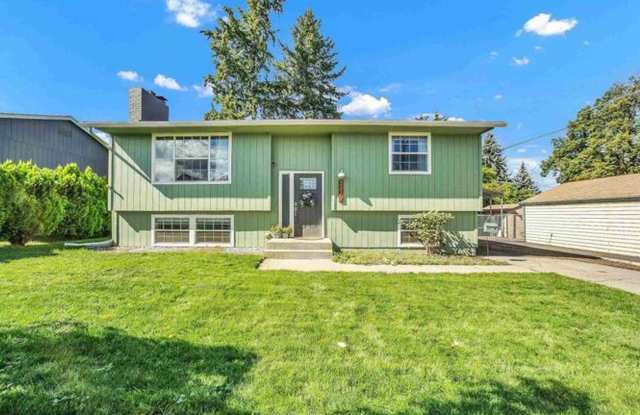 Coming Soon !!! 3 Bedroom, 2 Bath, Family Home photos photos