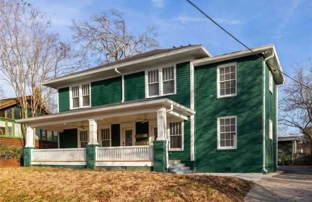 255 Connecticut Avenue NE unit: B photos photos