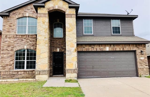 9121 Water Oak Drive - 9121 Water Oak Drive, Arlington, TX 76002