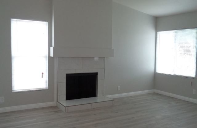 20742 Crestview Lane Gallery 2