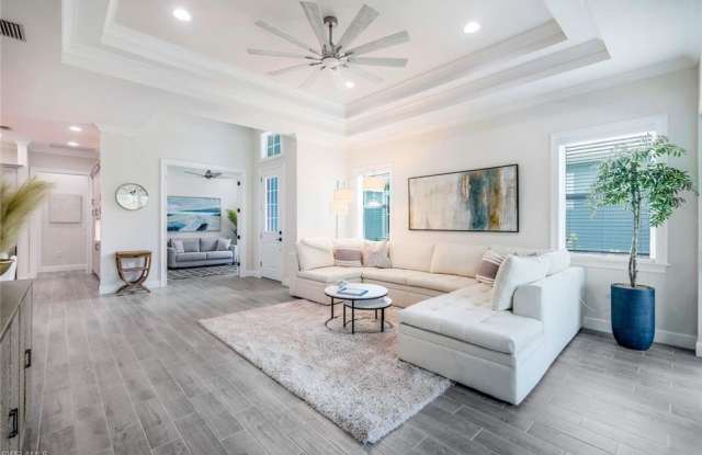 6875 Saona Ct Gallery 3