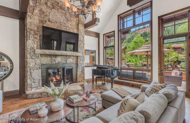 51 Thunderbowl Lane unit: 12 photos photos