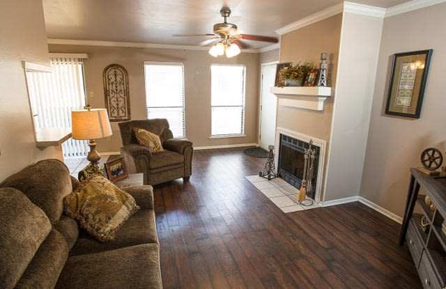 211 Mackechney St photos photos
