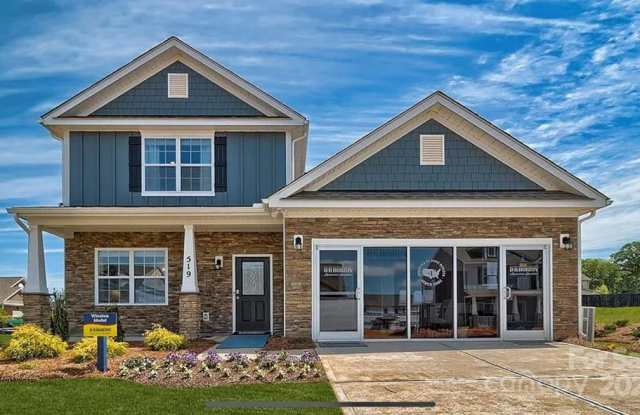 92 Ashelyn Pk Dr Gallery 2