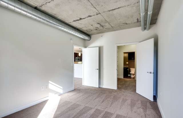 1111 Light Street Gallery 4