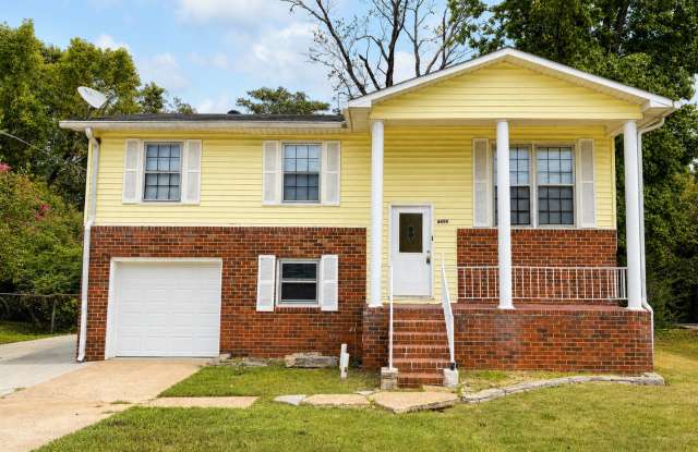 4BR Pet-Friendly Home | 1,602 SF | Gallery 1