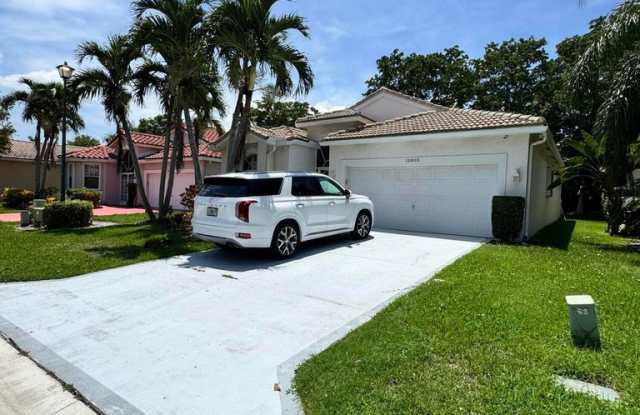 10895 Fillmore Drive Gallery 1