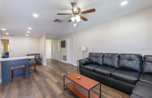 4711 RIDGE POINT DRIVE Gallery 4