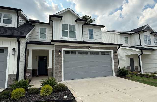 Beautiful 3 Bedroom, 2.5 Bath Townhome with Modern Finishes!! photos photos