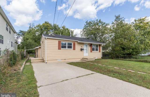 350 HOWARD AVENUE photos photos