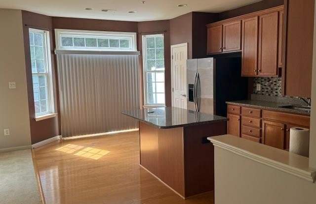 44175 BEAVER CREEK Drive Gallery 4