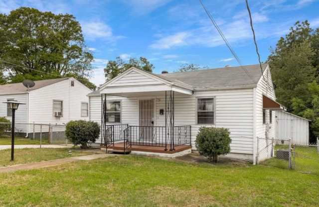 Spacious 3 Bedroom Home photos photos