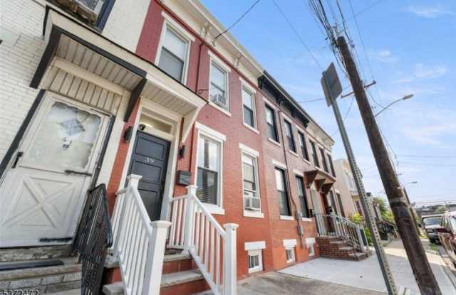 39 Emmet St photos photos