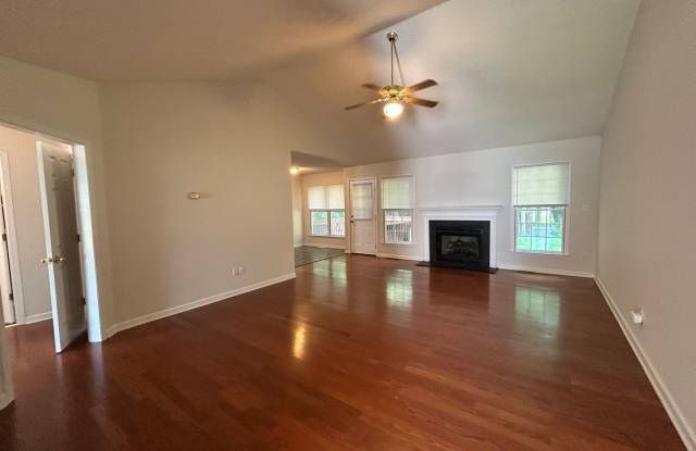 6088 Yeaton Glen Dr Gallery 3