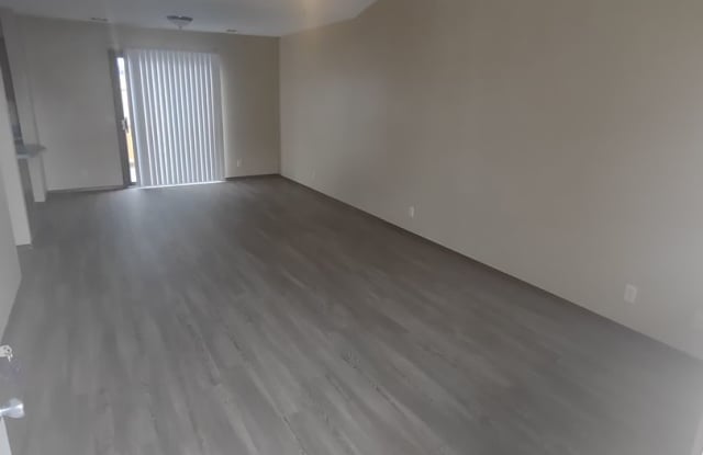 Large One Bedroom photos photos