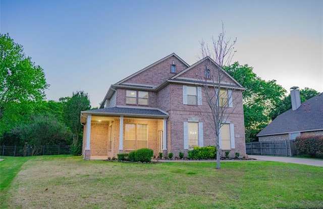 1118 Danbury Drive - 1118 Danbury Drive, Mansfield, TX 76063 1118 Danbury Drive - 1118 Danbury Drive, Mansfield, TX 76063