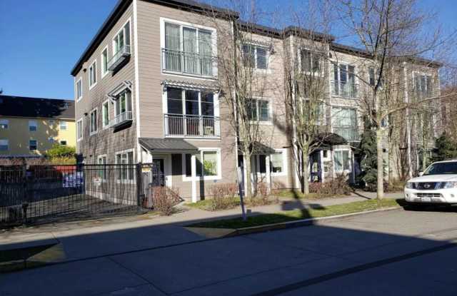 NEWLY REMODELED First Hill Condo - 2/3 bedroom - 1 bath + parking spot. - 1220 East Columbia Street, Seattle, WA 98122