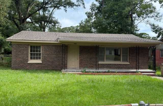 2207 Webb Ave photos photos
