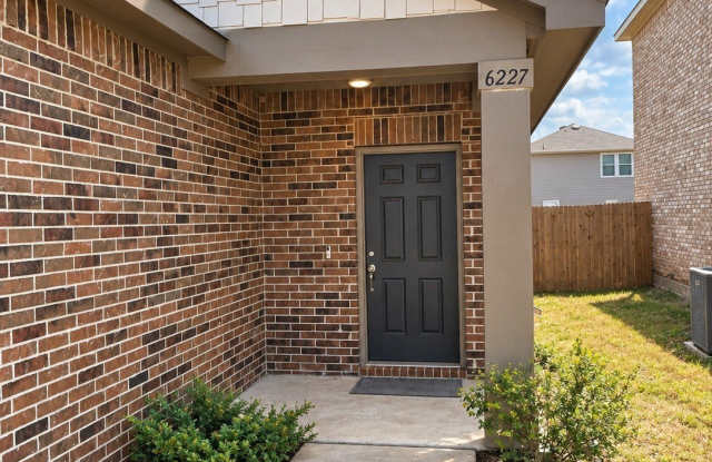 6227 Old Bridge Way Gallery 2