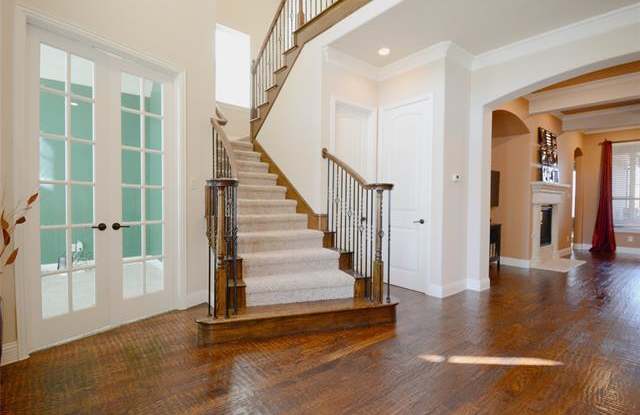 3335 Leameadow Drive Gallery 2
