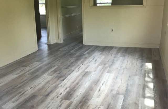 1218 Walnut Gallery 3