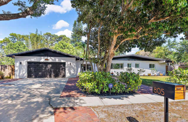 805 E Madison Avenue photos photos