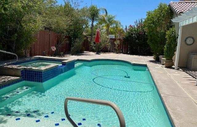37760 Driscoll Street Gallery 2