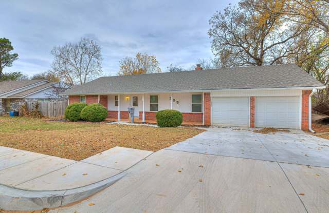 305 Woodside Dr. - Norman photos photos