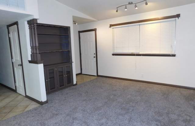 4813 Woodview drive Gallery 3
