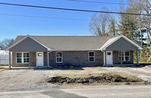 317 Storie Ave - 317 Storie Avenue, Crossville, TN 38555