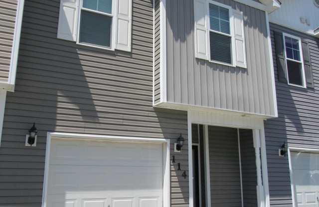 114 Waterstone Lane - 114 Waterstone Ln, Onslow County, NC 28546