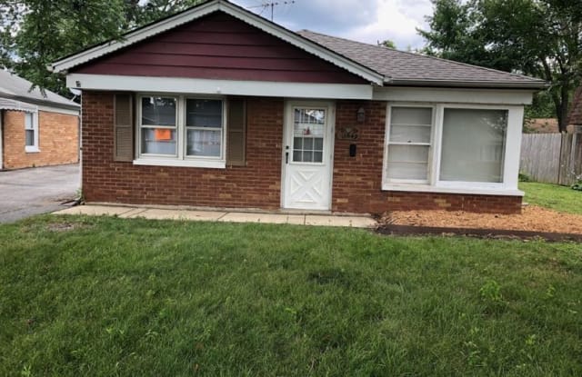 11649 S Troy Dr Gallery 2
