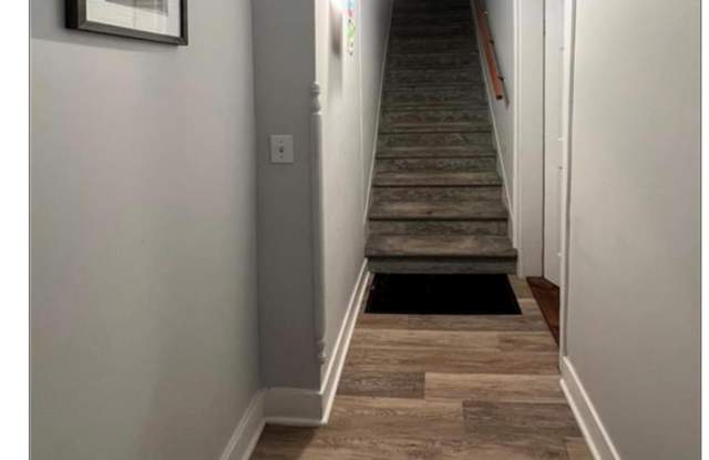 280 Maple Avenue unit: 3 photos photos