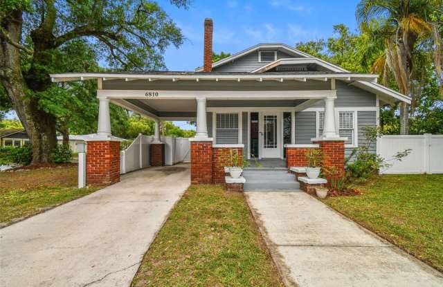 6810 N NAVIN Avenue Gallery 2