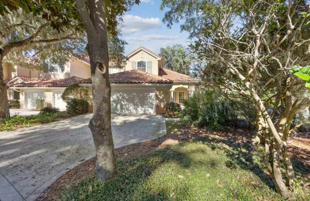 WALK TO THE BEACH! photos photos WALK TO THE BEACH! photos photos