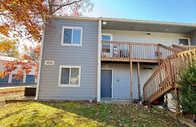 Jamestown Commons - 105 Lake Powell Road, Williamsburg County, VA 23185