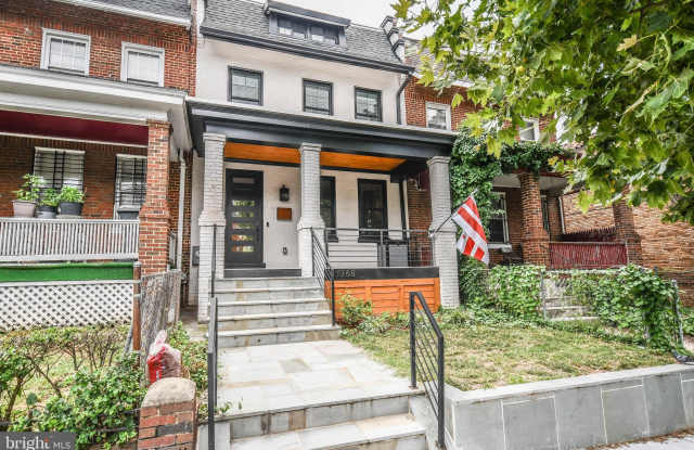 1368 RANDOLPH Street NW Gallery 1