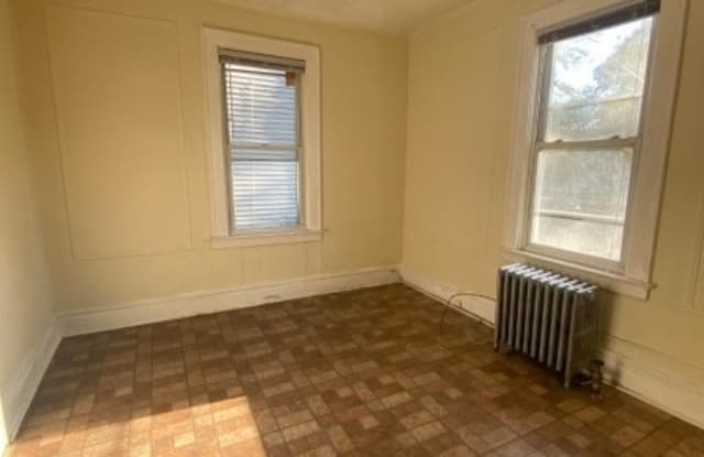 435 Springdale Ave - 435 Springdale Avenue, East Orange, NJ 07017