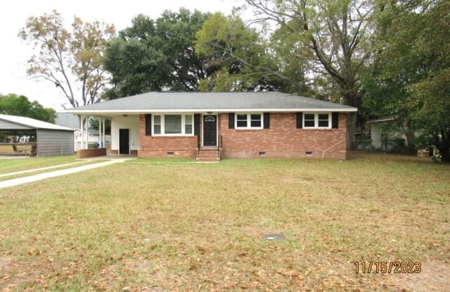 105 THOMAS DR - 105 Thomas Drive, Sumter, SC 29150