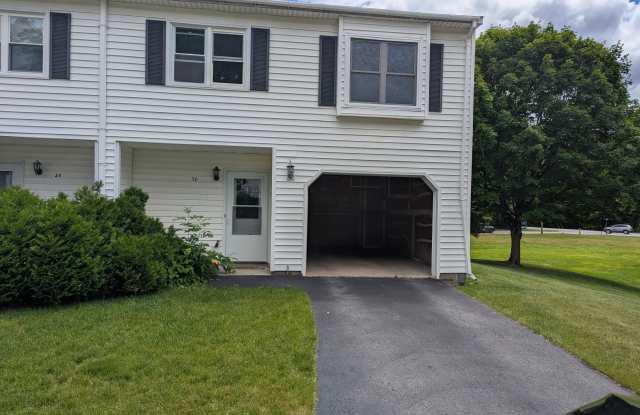 28 Clubhouse Drive photos photos