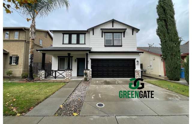 2365 Paseo Del Sol 5 Bedroom 3 bath Turlock Home!!! - 2365 Paseo Del Sol, Turlock, CA 95382