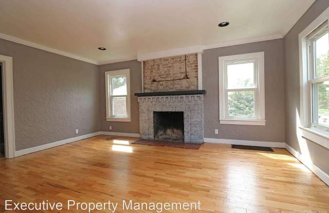 1435 Rose Gallery 3