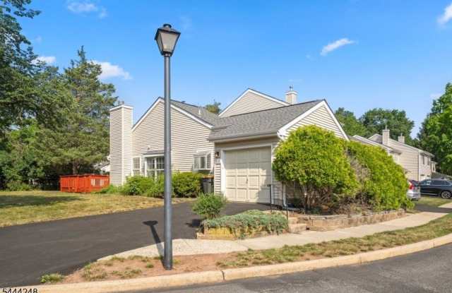 123 Harrow Dr Gallery 1