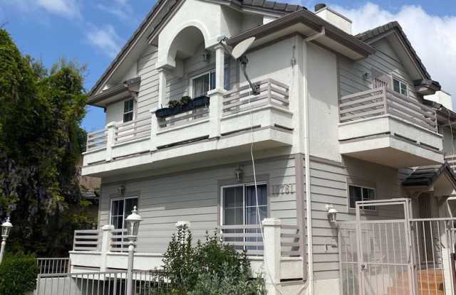 10761 Lawler St #3 Gallery 1