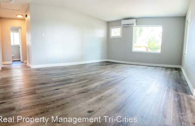 1303 W. Shoshone St. Gallery 2