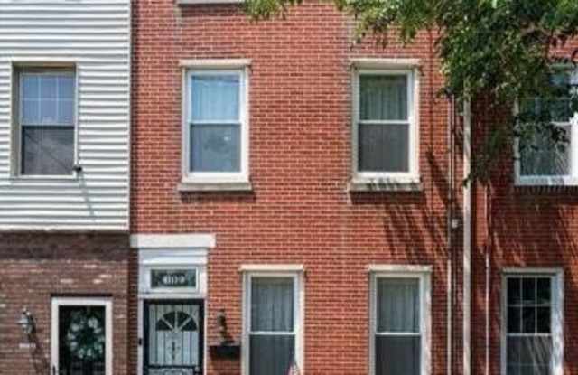 1112 E MOYAMENSING Avenue photos photos