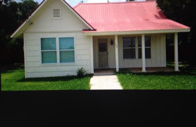 115 N Gabriel - 115 North Gabriel Street, Leander, TX 78641