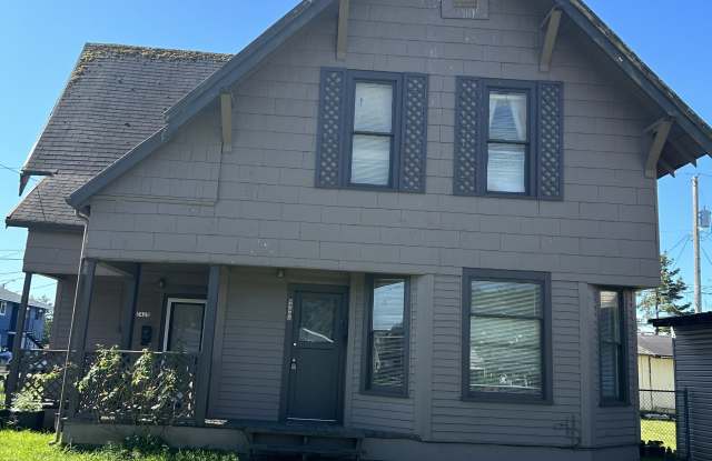 2428 1/2 Pacific Avenue photos photos