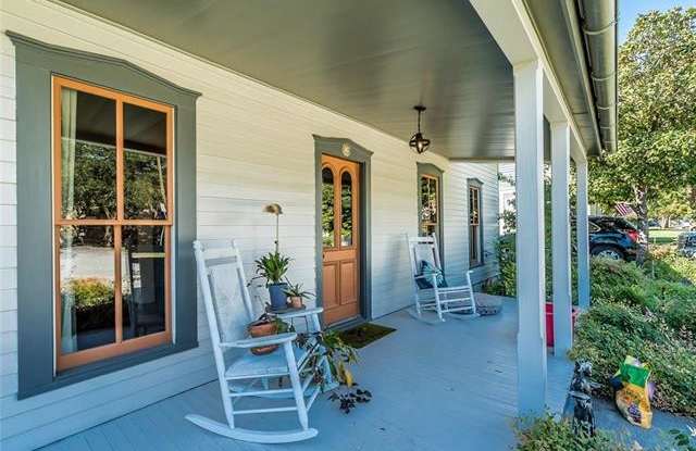 206 S Benge Street - 206 South Benge Street, McKinney, TX 75069
